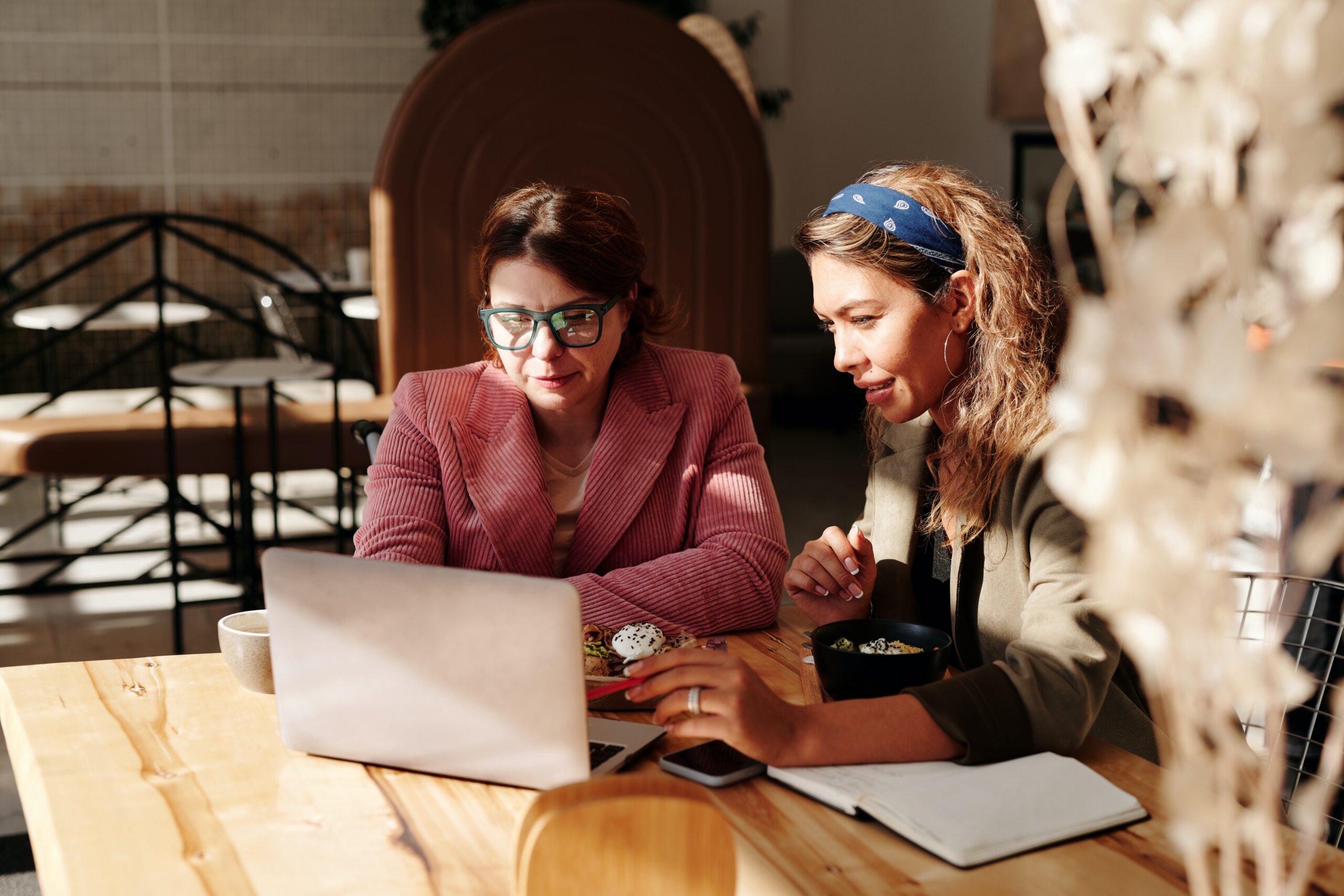 women at a computer